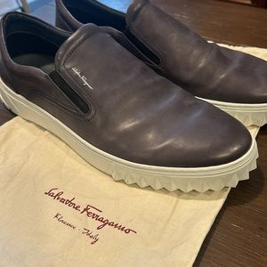 Salvatore Ferragamo Cruise Slip, Brown, Size 12